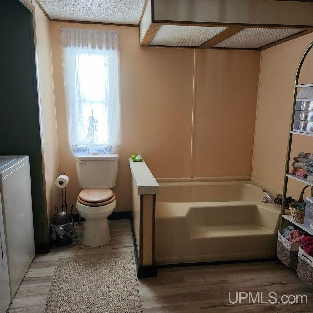 N9235 Strawe Road Curtis, MI 49820 - Photo 5 of 8 Gallery Image 5