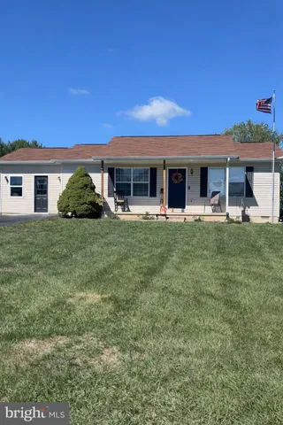 $298,000 | 298 Montana Court, Bunker Hill, WV 25413