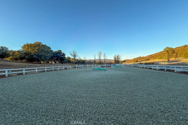 $3,088,000 | 40075 Avenida La Cresta, Murrieta, CA 92562