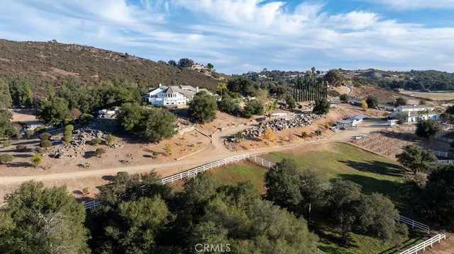 $3,088,000 | 40075 Avenida La Cresta, Murrieta, CA 92562