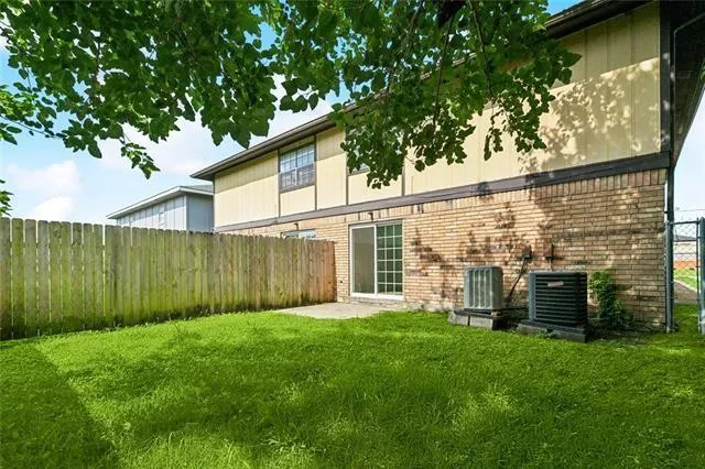 $1,400 | 2824 Fayette Street, Unit A, Kenner, LA 70062