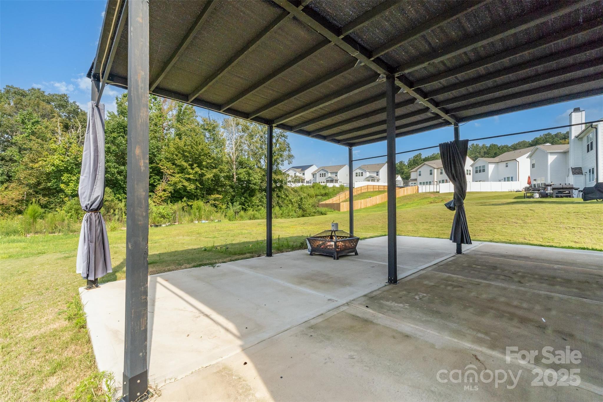 3127 Pinehills Wy. Mount Holly, NC 28120 - Photo 31 of 35 a view of a room with porch and a patio