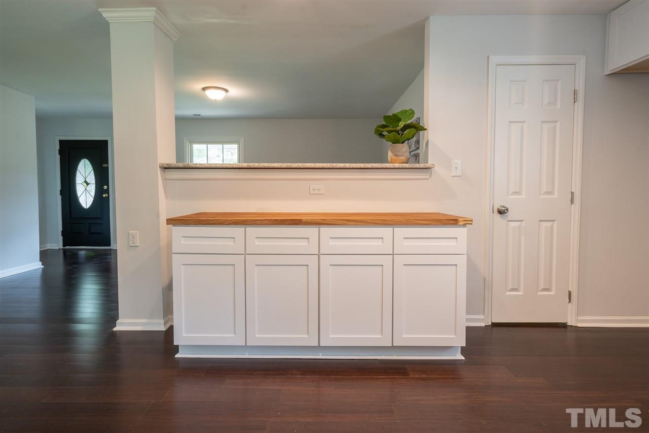 2512 Little John Road Raleigh, NC 27610 - Photo 8 of 24