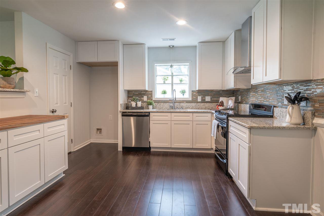 2512 Little John Road Raleigh, NC 27610 - Photo 9 of 24
