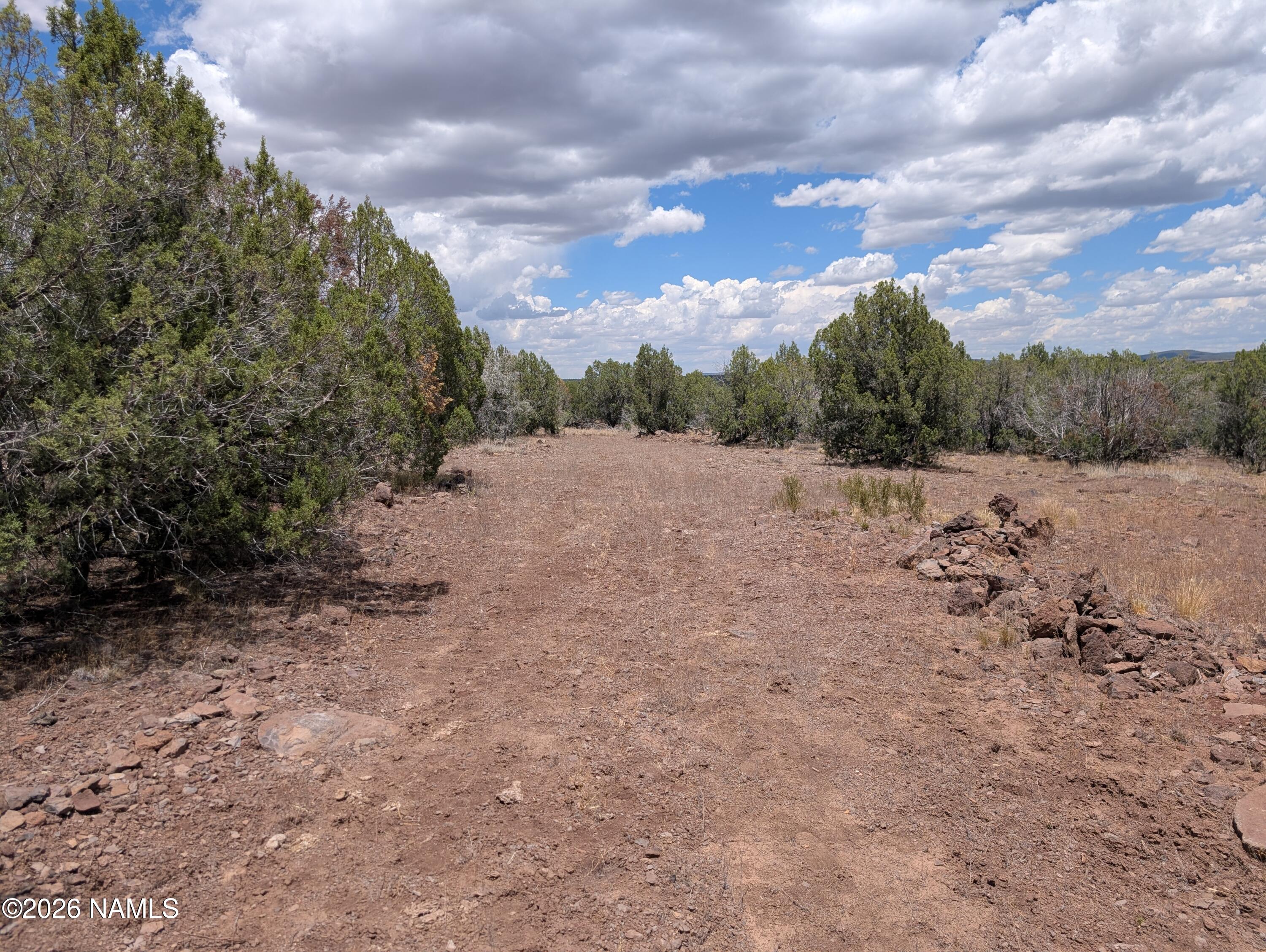 147 Camp Road Ash Fork, AZ 86320 - Photo 7 of 27 PXL_20260625_193424357.MP