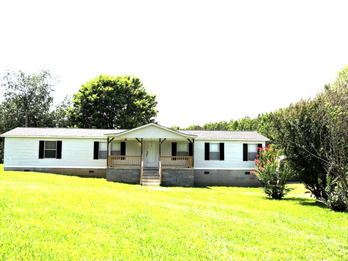 411 Bob Meadows Road Manchester, TN 37355 - Photo 1 of 34