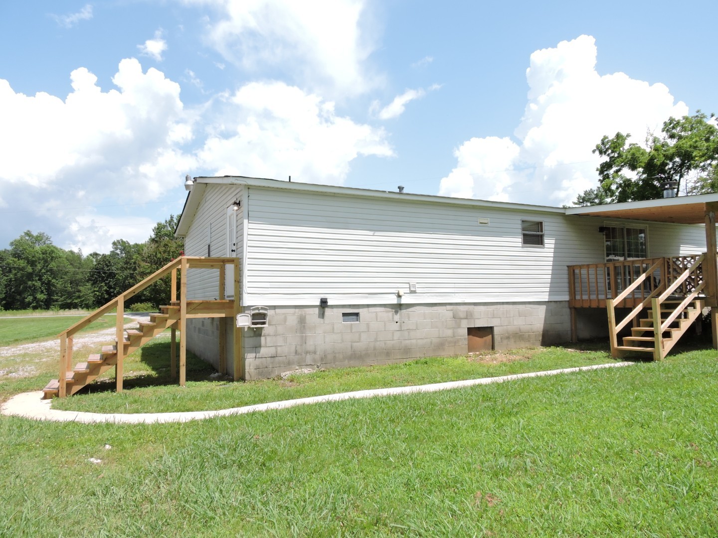 411 Bob Meadows Road Manchester, TN 37355 - Photo 31 of 34