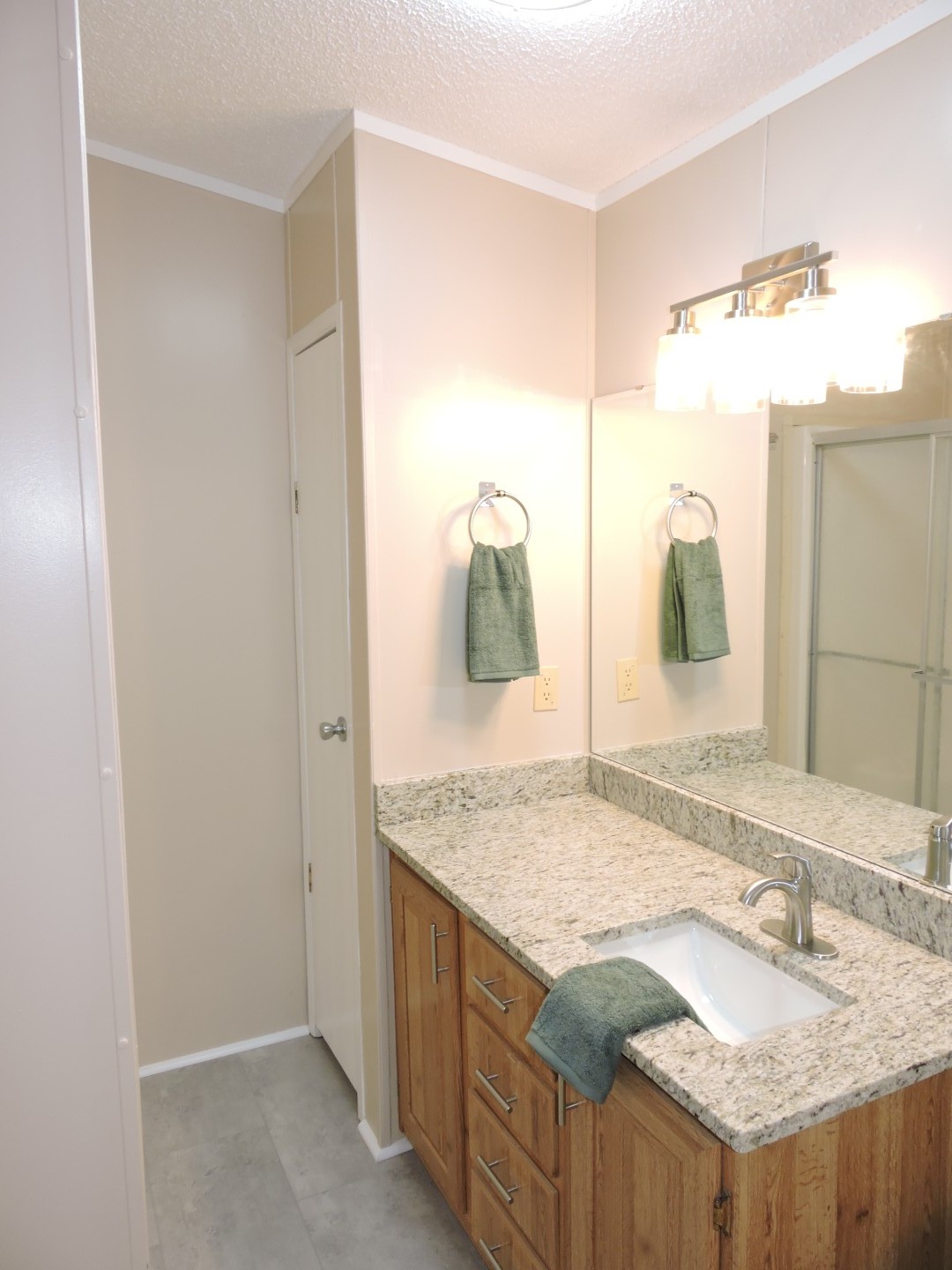 411 Bob Meadows Road Manchester, TN 37355 - Photo 10 of 34