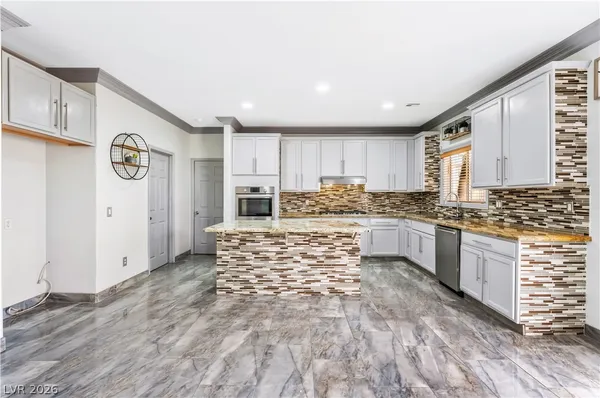 $614,900 | 418 Finch Ridge Avenue, North Las Vegas, NV 89032