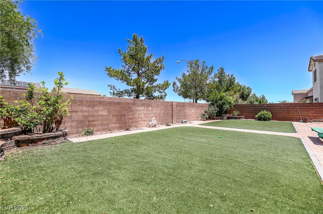 418 Finch Ridge Avenue North Las Vegas, NV 89032 - Photo 36 of 38 View of fenced backyard