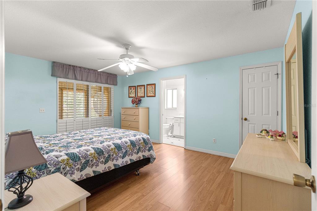 6046 Southwest 98th Loop Ocala, FL 34476 - Photo 5 of 54