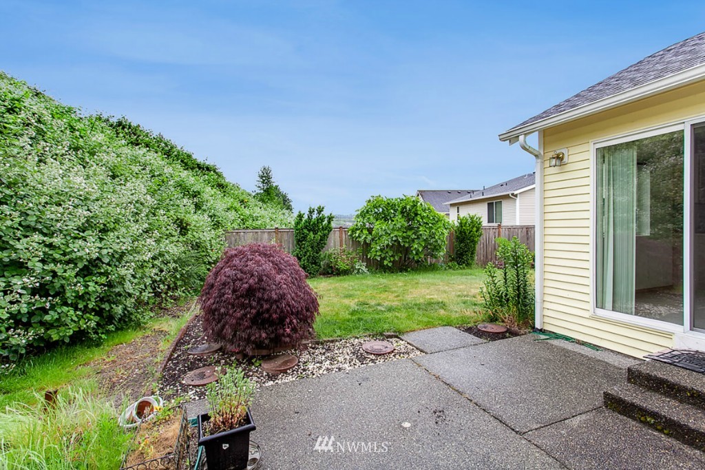 2615 Northeast 2nd Place Renton, WA 98056 - Photo 14 of 16