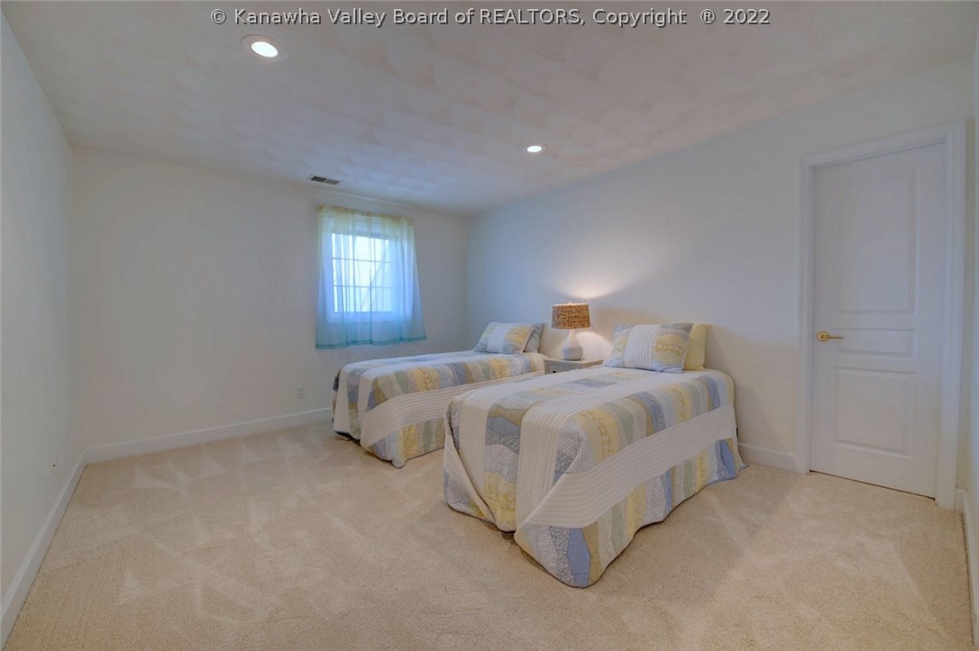 4001 Pinnacle View Drive Hurricane, WV 25526 - Photo 21 of 30 Gallery Image 21