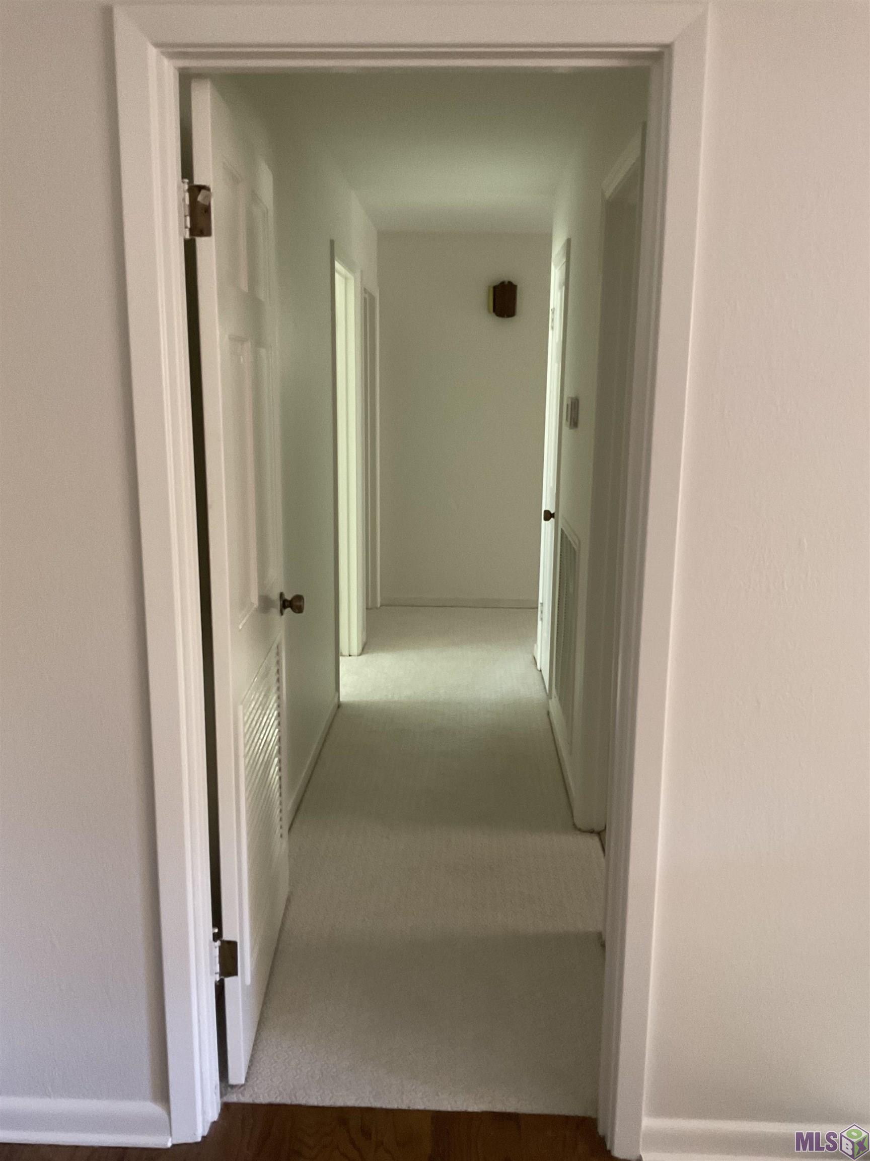 5977 Hyacinth Avenue Baton Rouge, LA 70808 - Photo 12 of 13