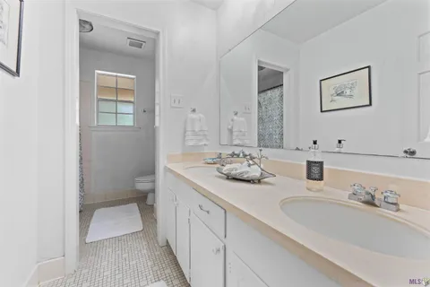 $440,000 | 5977 Hyacinth Avenue, Baton Rouge, LA 70808