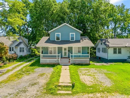 $275,000 | 1219 South Glenwood Avenue, Independence, MO 64052