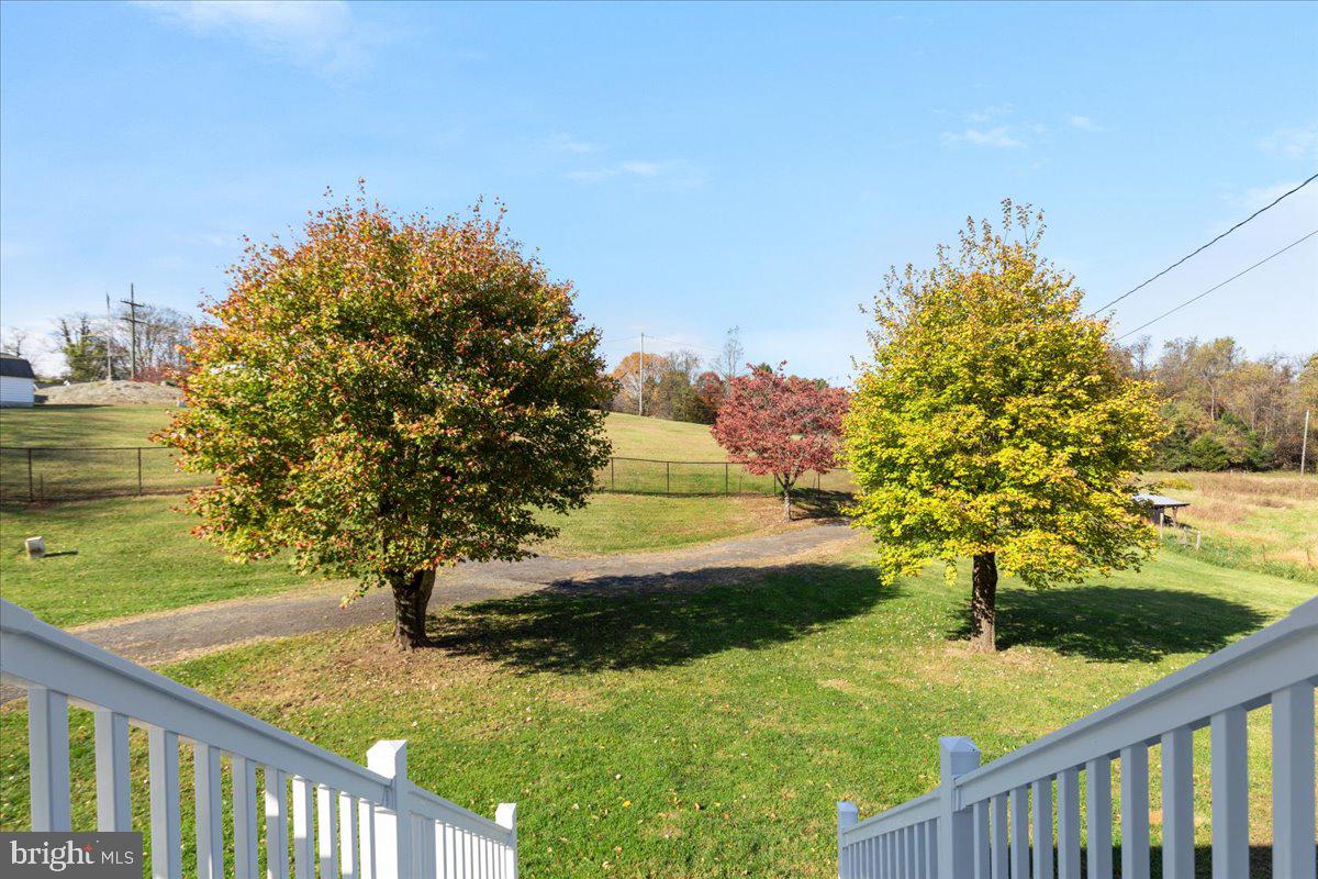 13886 Crest Hill Road Flint Hill, VA 22627 - Photo 27 of 45