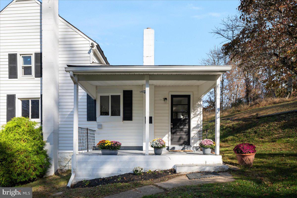 13886 Crest Hill Road Flint Hill, VA 22627 - Photo 35 of 45 a view of a house with outdoor space