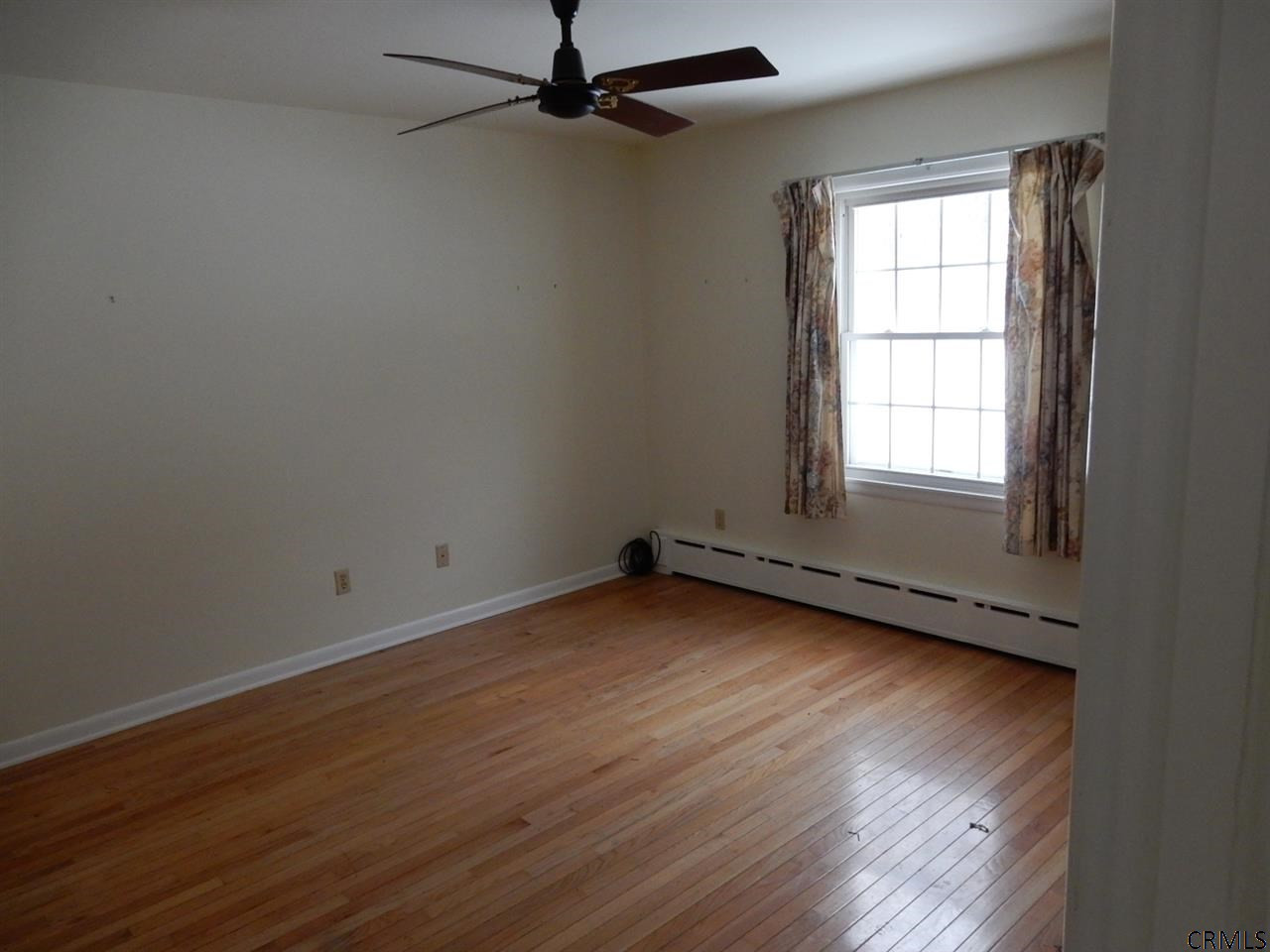 114 Eastover Road Troy, NY 12182 - Photo 6 of 10 Photo 6