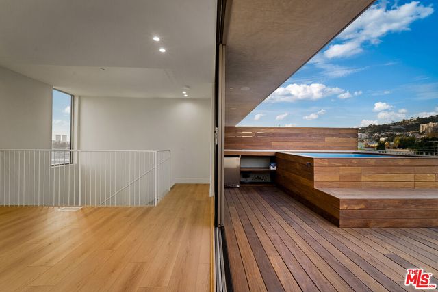 a outdoor view with a sitting space