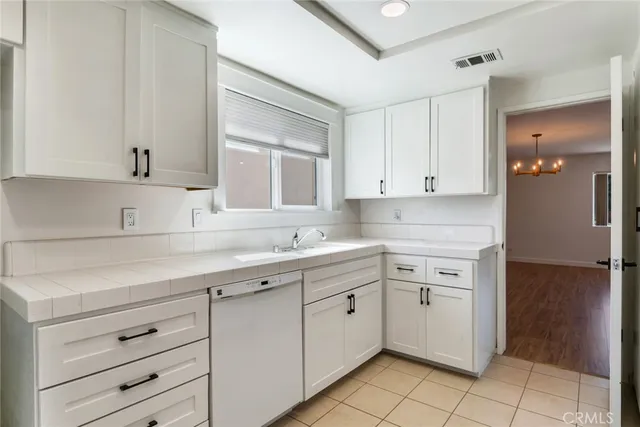 $1,150,000 | 2343 Navarro Drive, Claremont, CA 91711