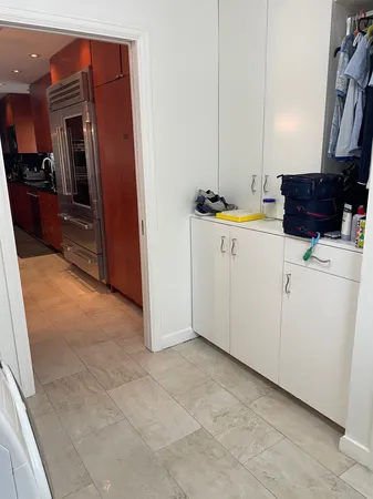 a view of utility room