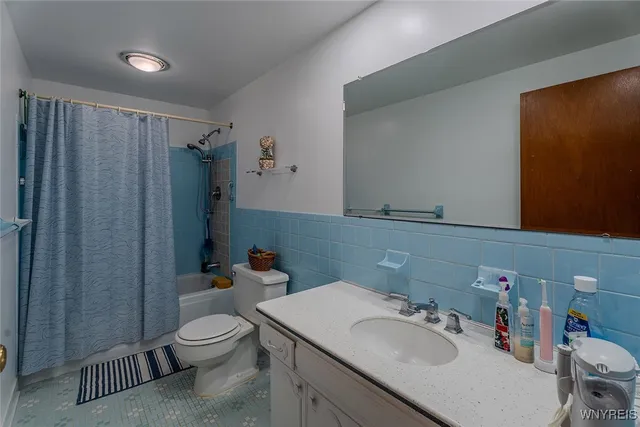 $149,000 | 135 Old Lyme Drive, Unit 4, Amherst, NY 14221