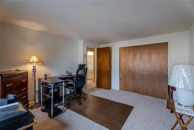 $149,000 | 135 Old Lyme Drive, Unit 4, Amherst, NY 14221