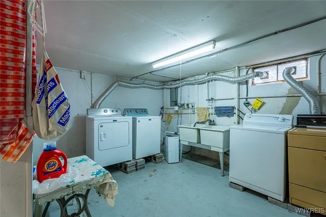 $149,000 | 135 Old Lyme Drive, Unit 4, Amherst, NY 14221