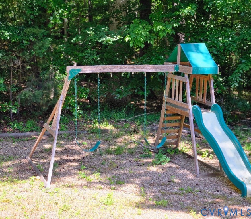 16406 Benmore Road Moseley, VA 23120 - Photo 29 of 32 a view of house with a swimming pool