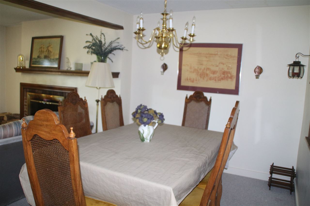 976 Hard Road, Unit 2 Hartford, VT 05059 - Photo 4 of 10 Gallery Image 4