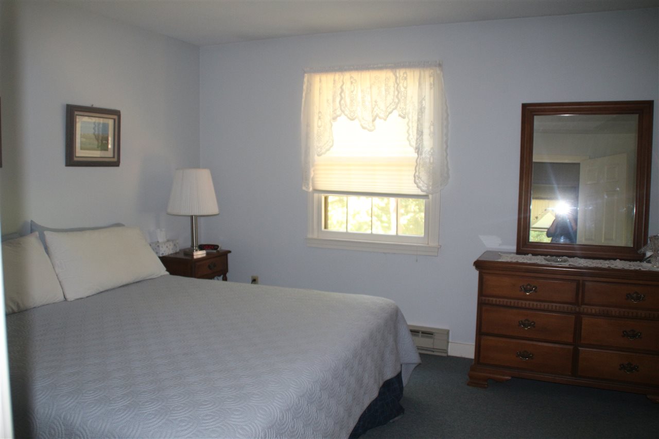 976 Hard Road, Unit 2 Hartford, VT 05059 - Photo 5 of 10 Gallery Image 5