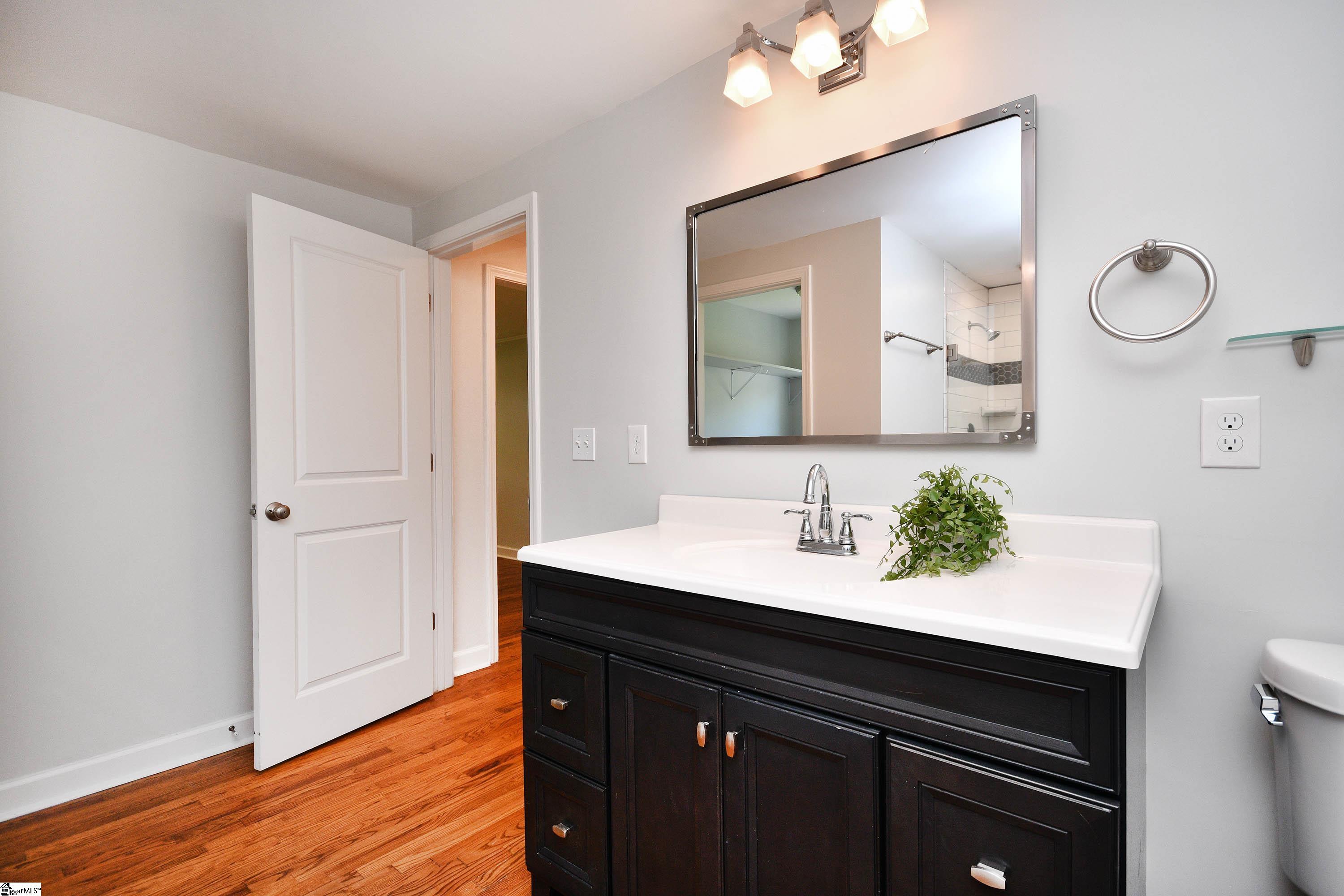 110 Hillandale Road Greenville, SC 29609 - Photo 24 of 26 Gallery Image 24