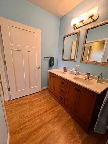 $499,900 | 101 St Olaf Avenue, Unit 402, Northfield, MN 55057