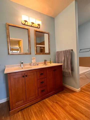 $499,900 | 101 St Olaf Avenue, Unit 402, Northfield, MN 55057