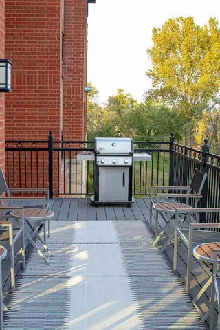 $499,900 | 101 St Olaf Avenue, Unit 402, Northfield, MN 55057