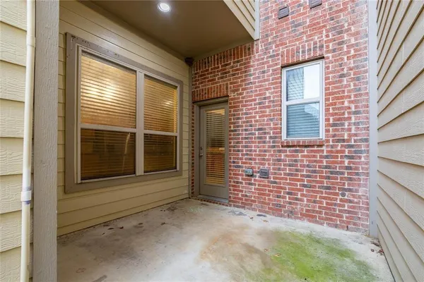 $2,400 | 8704 Iron Horse Drive, Irving, TX 75063