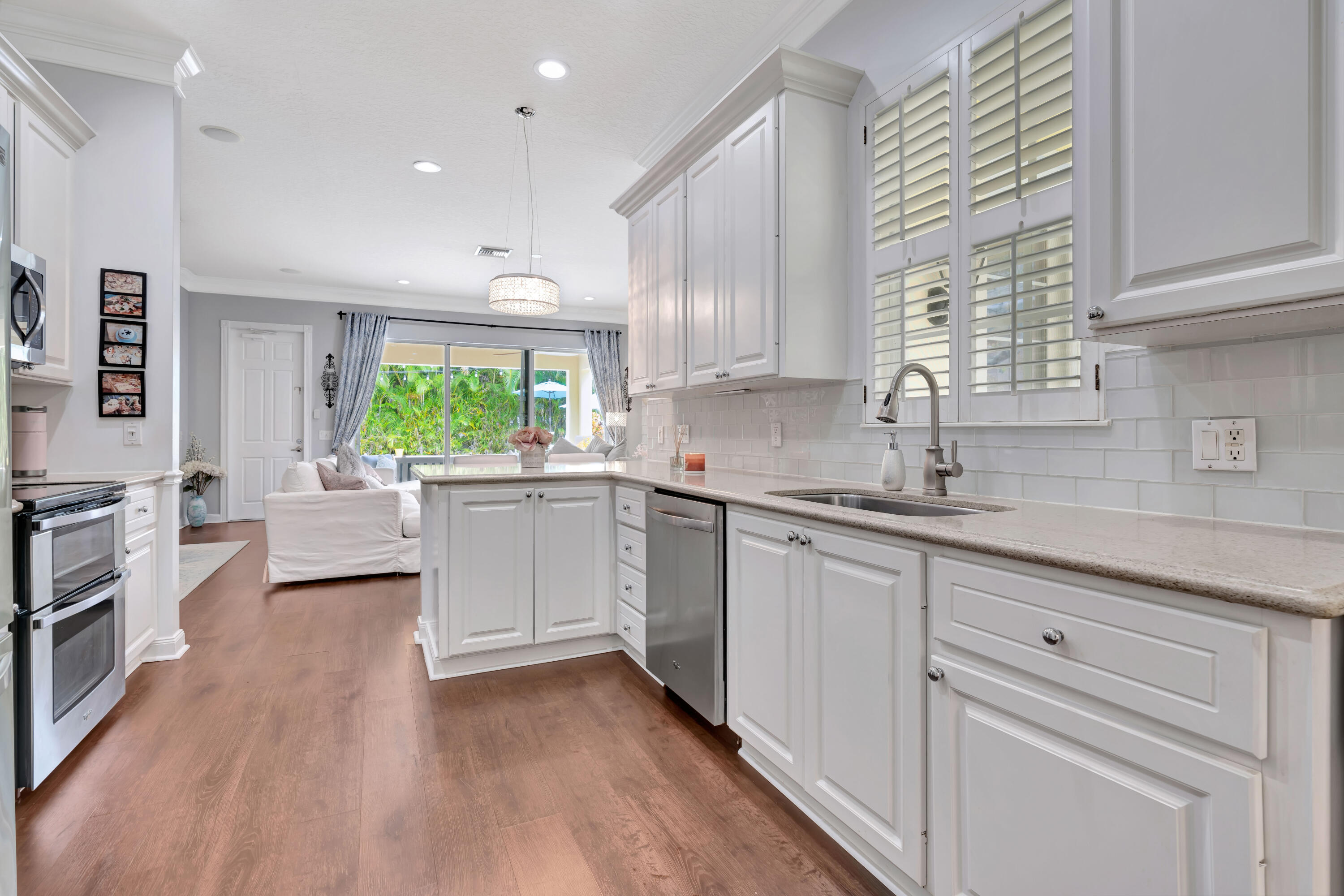 107 Rockingham Road Jupiter, FL 33458 - Photo 16 of 62 _MLP6638