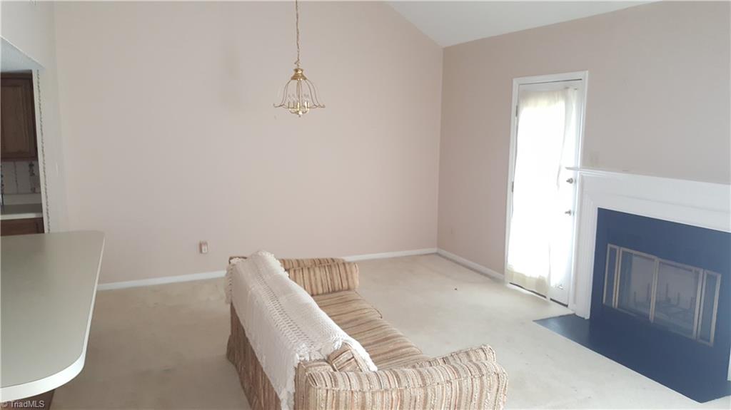 1732 Ternberry Road High Point, NC 27262 - Photo 3 of 15 Gallery Image 3
