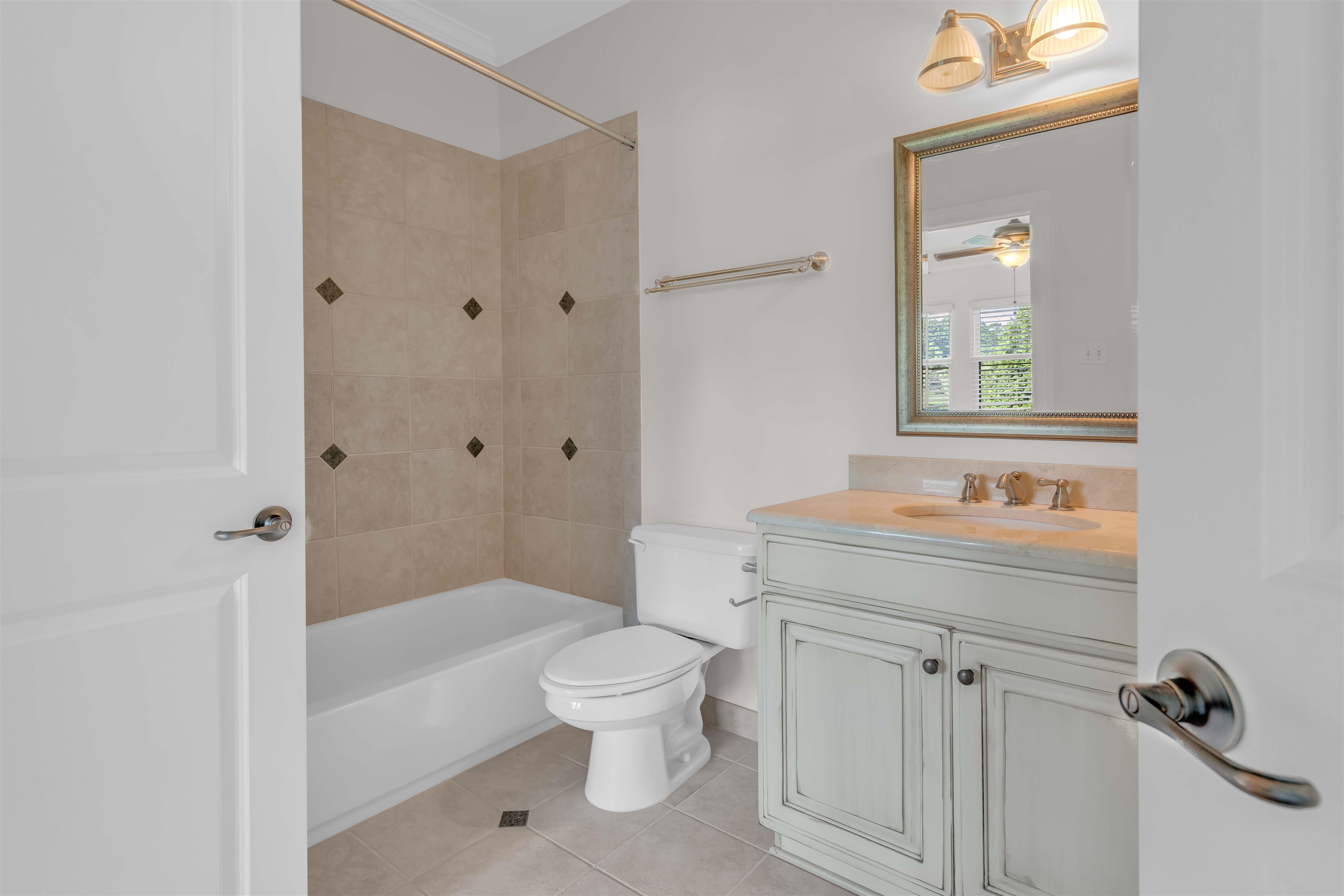 680 Highway 193 Collierville, TN 38017 - Photo 27 of 38 Bathroom