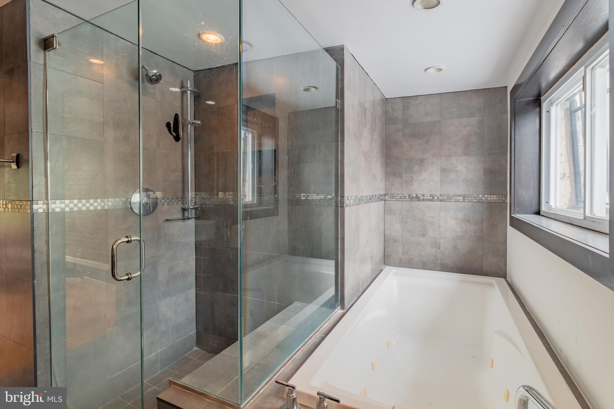 1459 Chapin Street Northwest Washington, DC 20009 - Photo 15 of 67