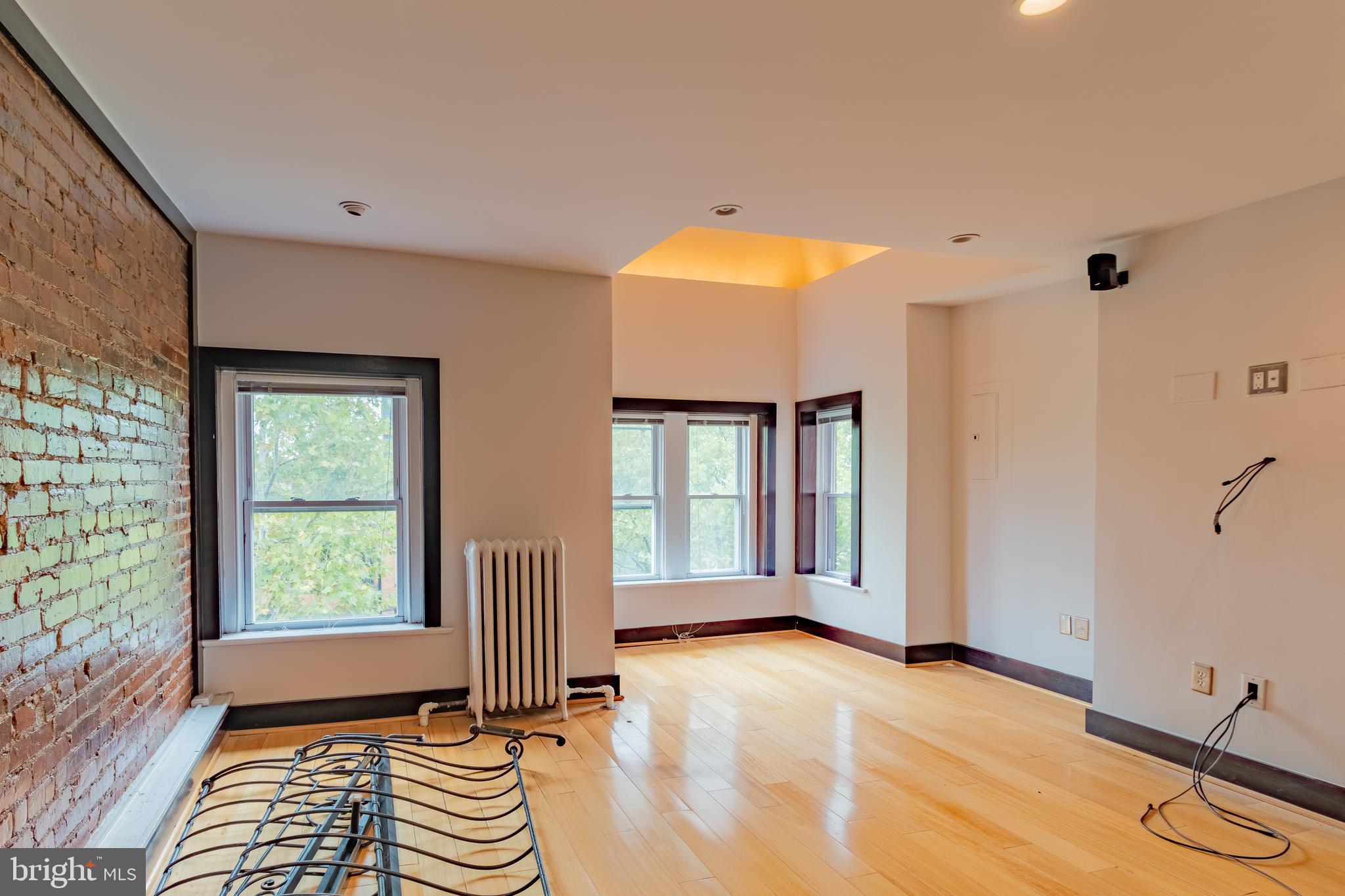 1459 Chapin Street Northwest Washington, DC 20009 - Photo 20 of 67