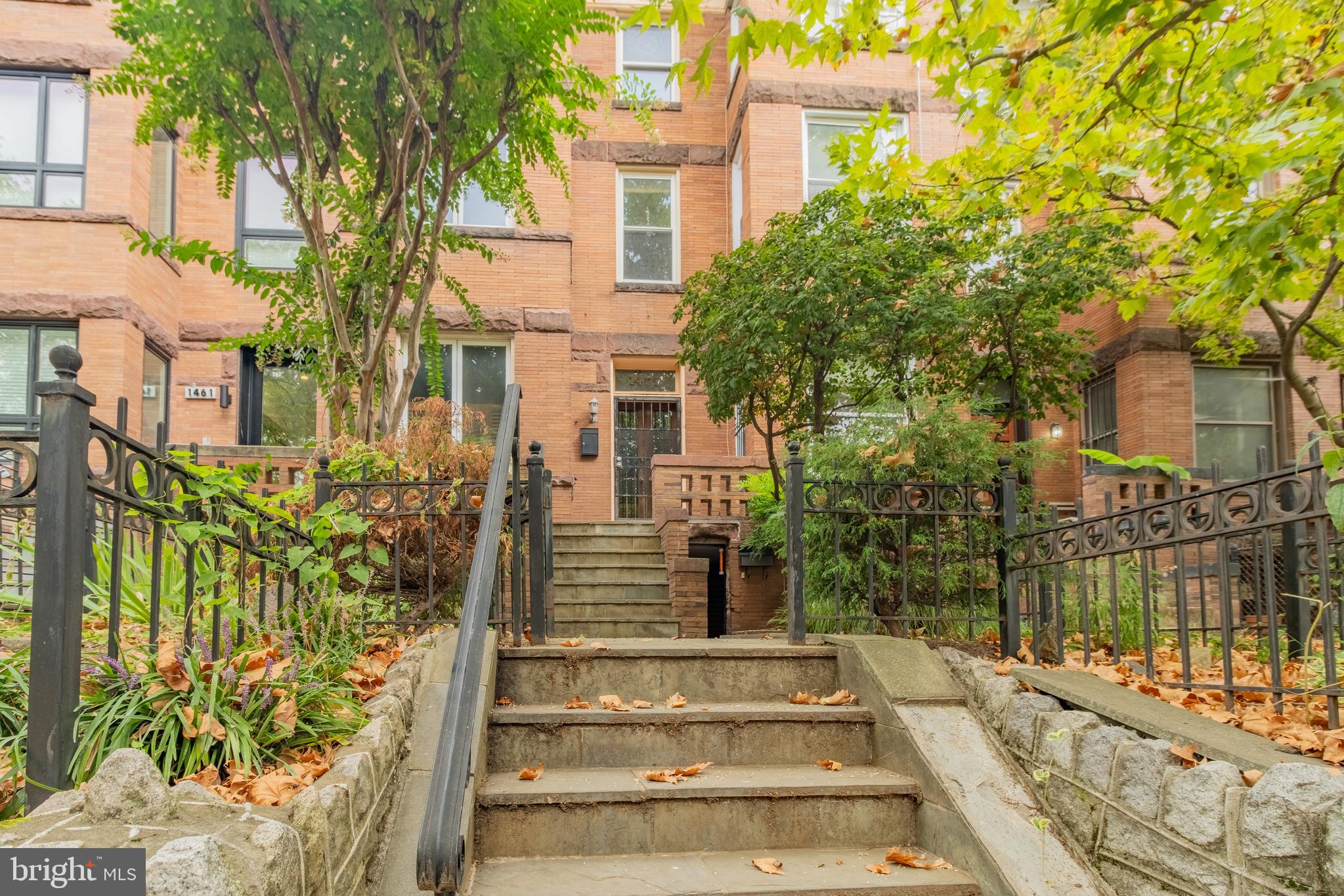 1459 Chapin Street Northwest Washington, DC 20009 - Photo 4 of 67