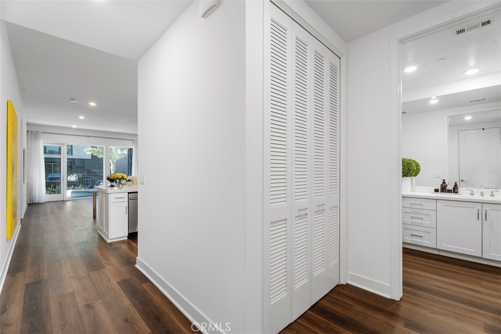 3305 Rivington Irvine, CA 92612 - Photo 27 of 62