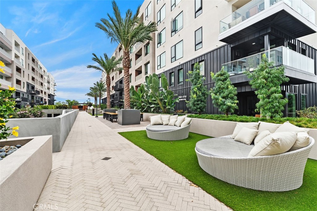 3305 Rivington Irvine, CA 92612 - Photo 48 of 62 Resort living