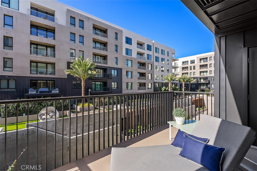 3305 Rivington Irvine, CA 92612 - Photo 9 of 62 Spacious patio