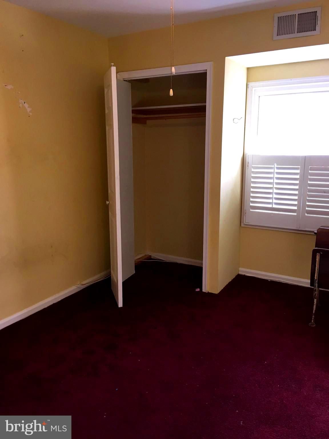 5905 Bayshire Road, Unit 182 Springfield, VA 22152 - Photo 14 of 27 2d Bedroom. Bright & light/southern style shutters
