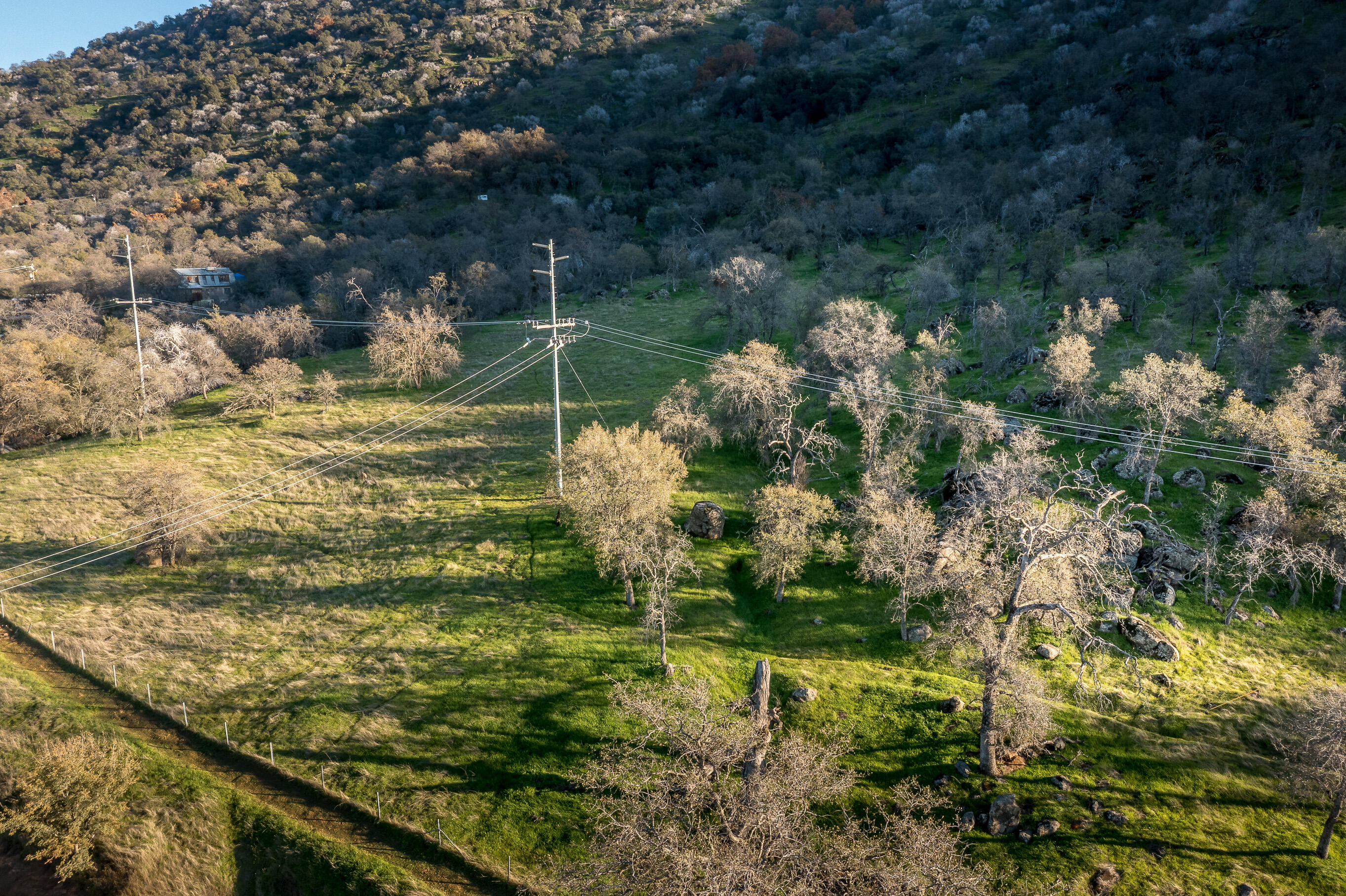 Three Rivers Ca Three Rivers, CA 93271 - Photo 2 of 4 -