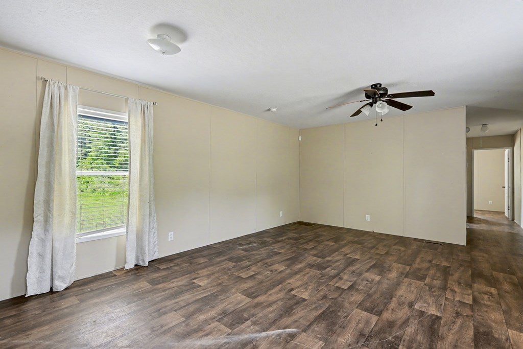 527 South Steel Bridge Road Eatonton, GA 31024 - Photo 14 of 36 Gallery Image 14