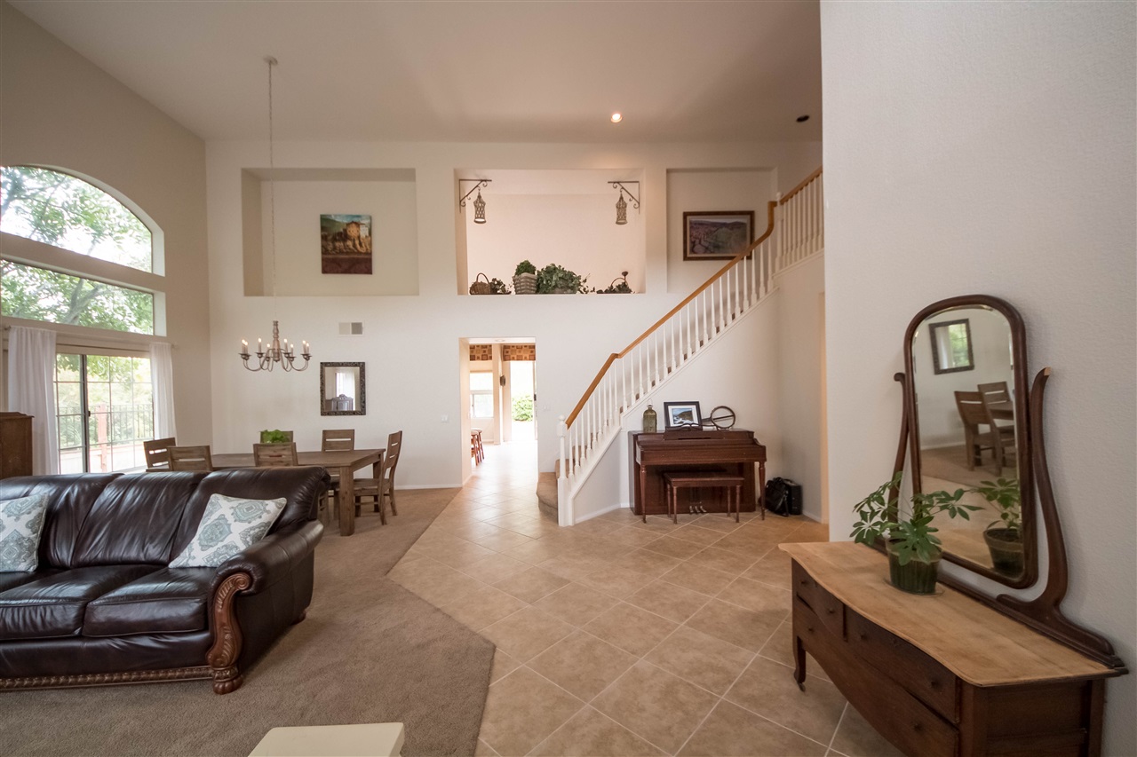 12189 Sage View Road Poway, CA 92064 - Photo 3 of 24